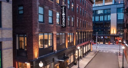 Hotel Indigo Boston Garden by IHG