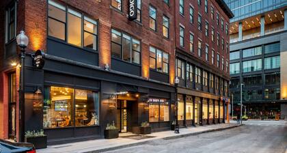 Hotel Indigo Boston Garden by IHG