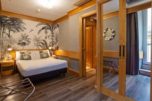 Standard Double Room | Premium bedding, minibar, in-room safe, desk