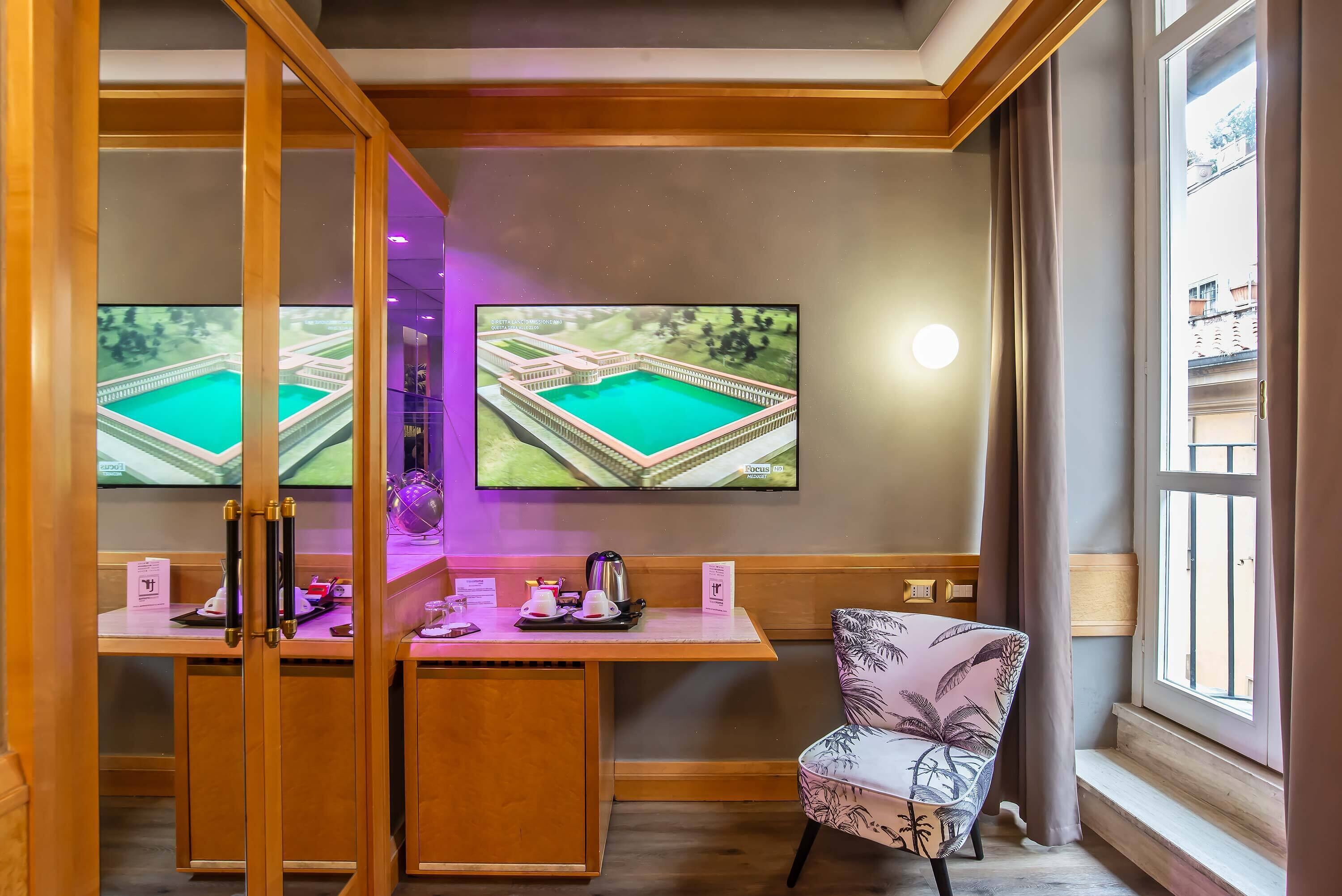 standard double room | premium bedding, minibar, in-room safe, desk