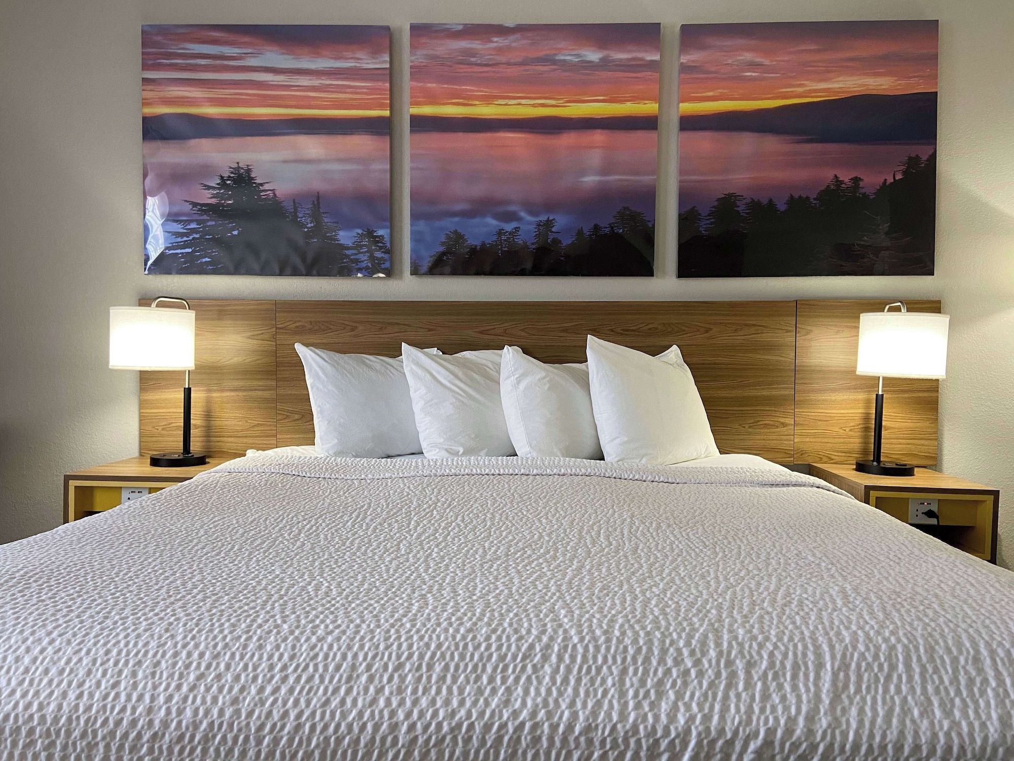 2 Star Hotels