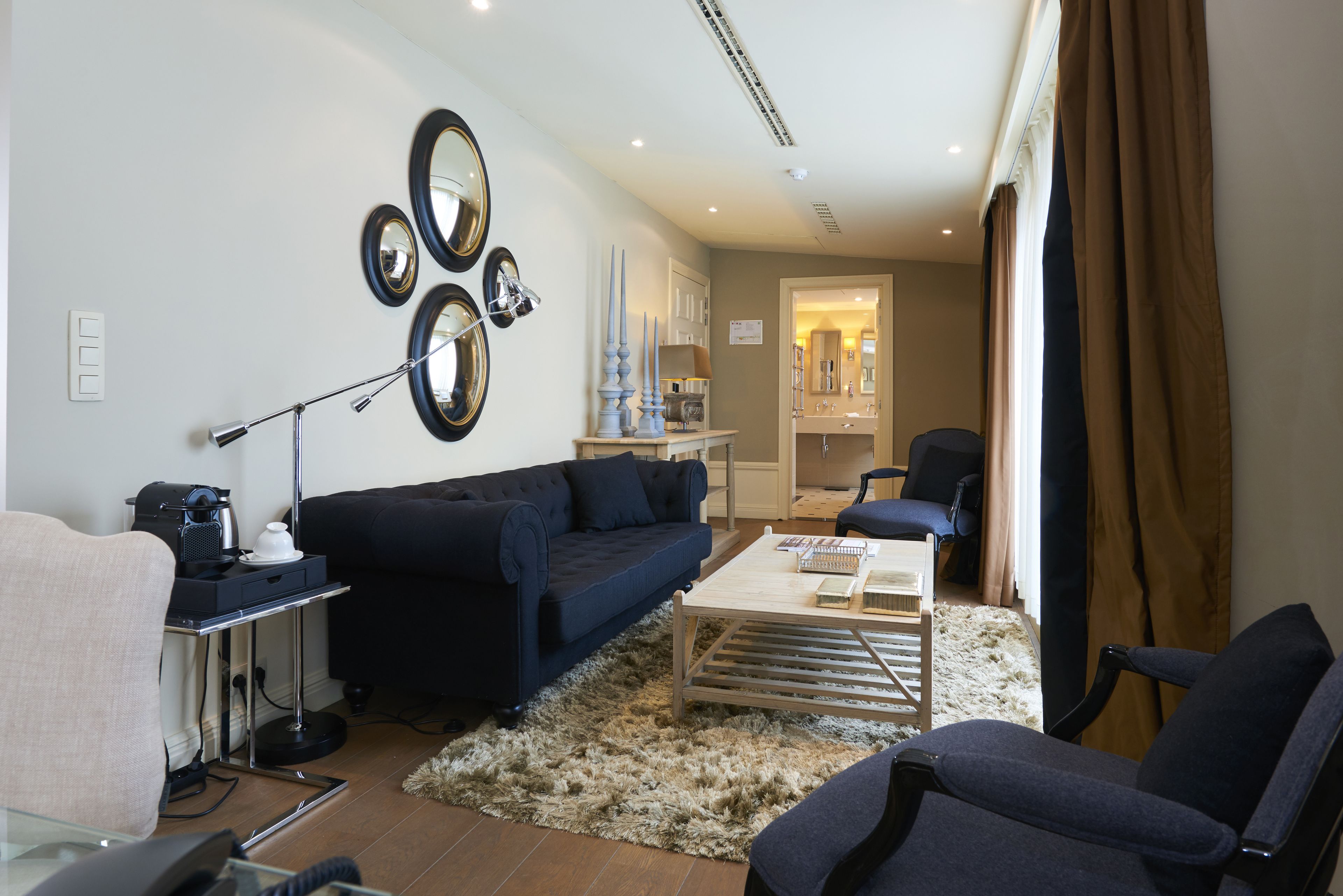 business room, 1 king bed | living area | smart tv