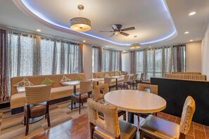 Desayuno continental incluido todos los días