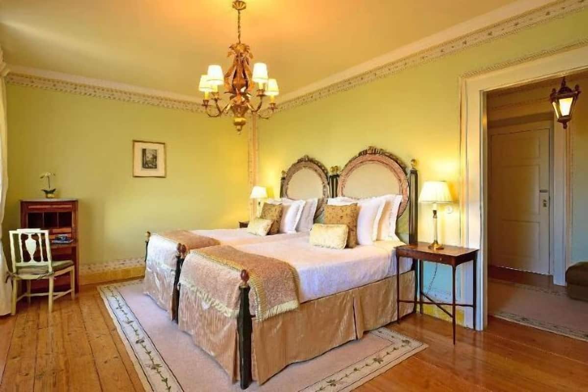 1 Schlafzimmer, Minibar, Zimmersafe, Schreibtisch