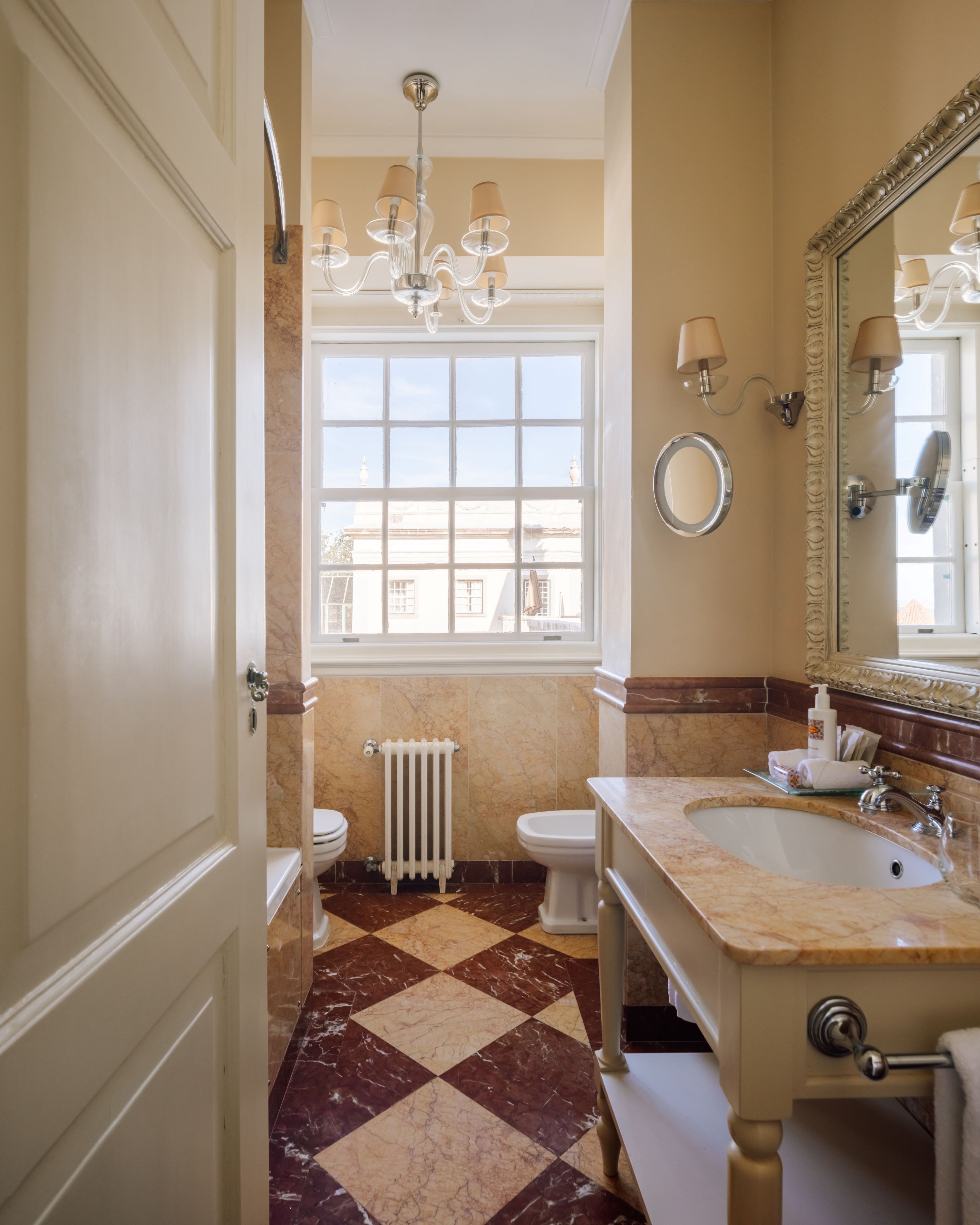 premium double room, garden view | bathroom | combined shower/bathtub, eco-friendly toiletries, hair dryer, bathrobes