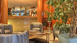 Lobby - Villa Luxembourg (Paris)