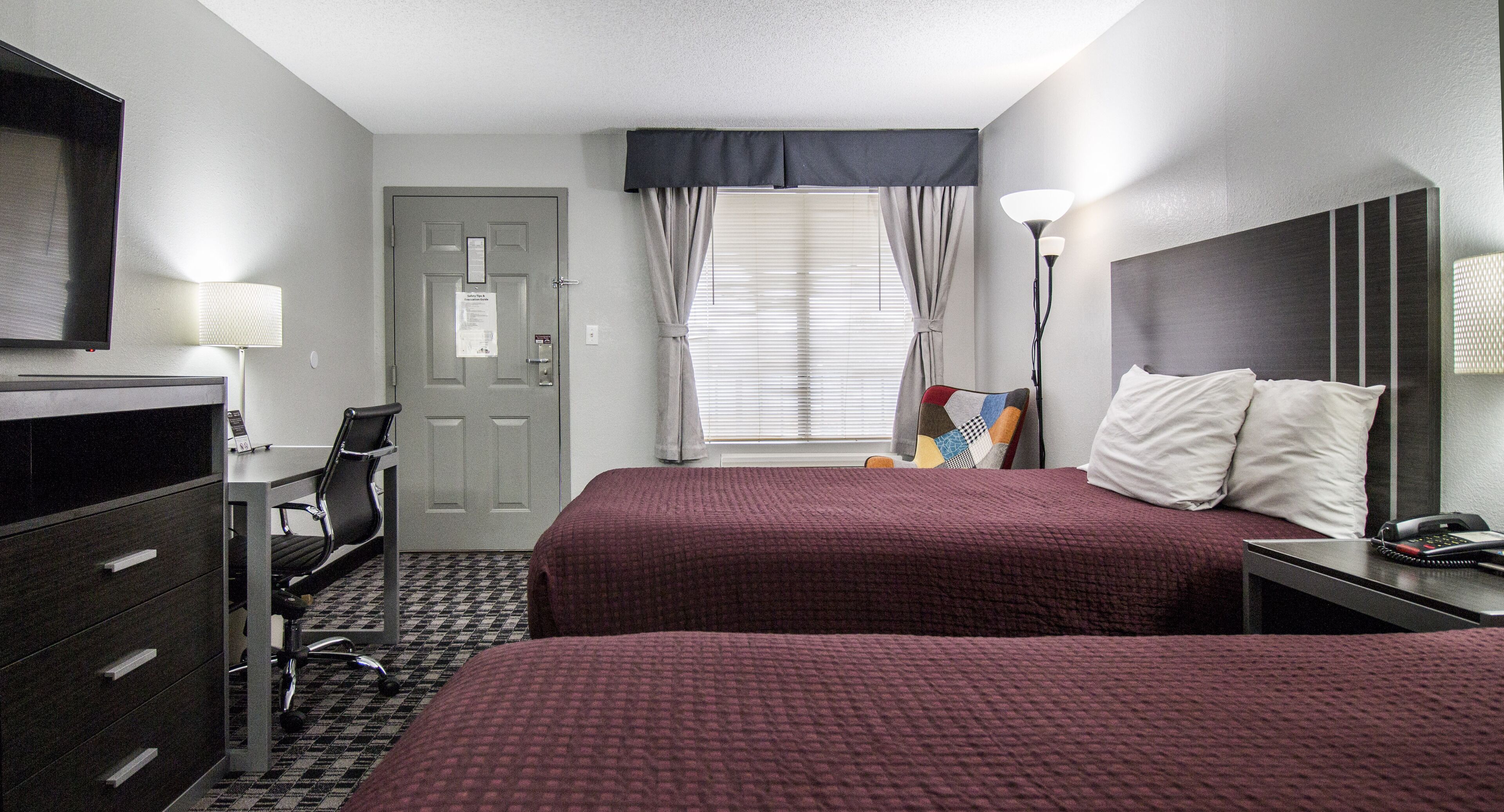 1 bedroom, desk, iron/ironing board, free wifi