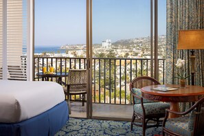 Studio, 2 grands lits | Literie de qualité, coffre-fort pour ordinateur portable, bureau