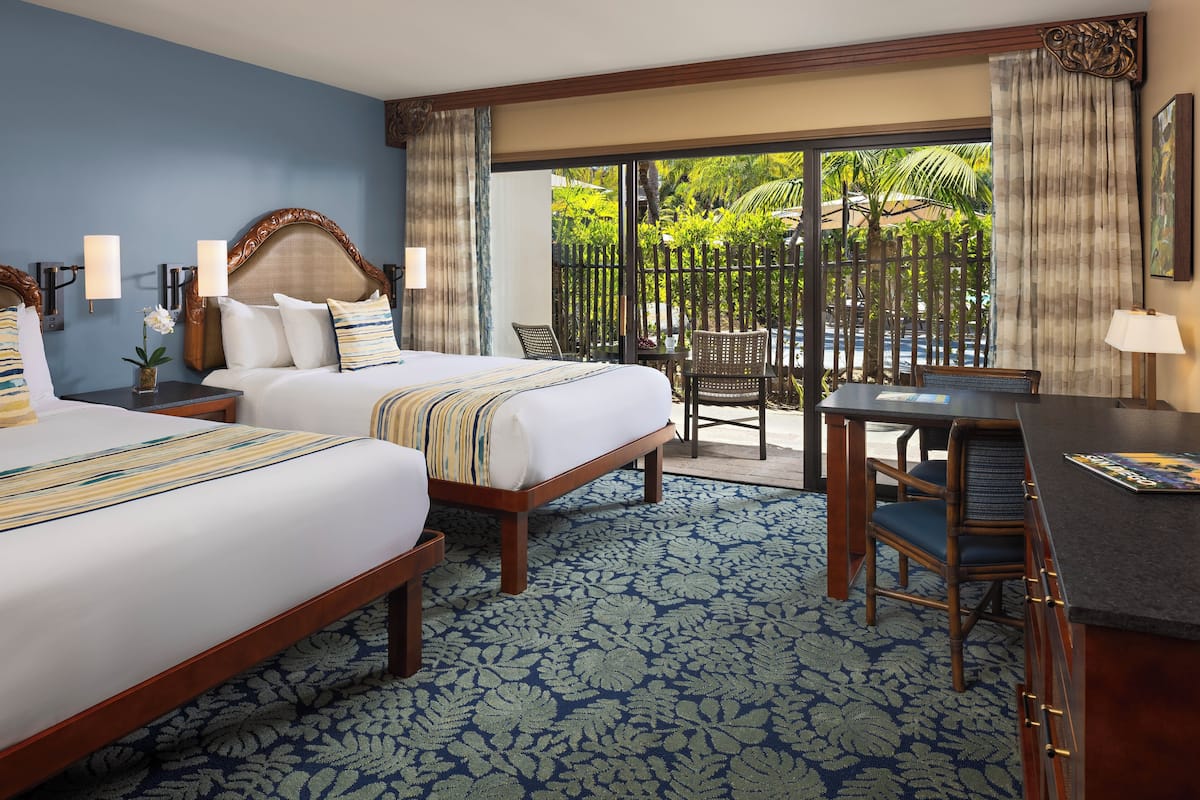 Premium bedding, in-room safe, desk, blackout curtains