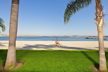 Bicycling at Catamaran Resort and Spa