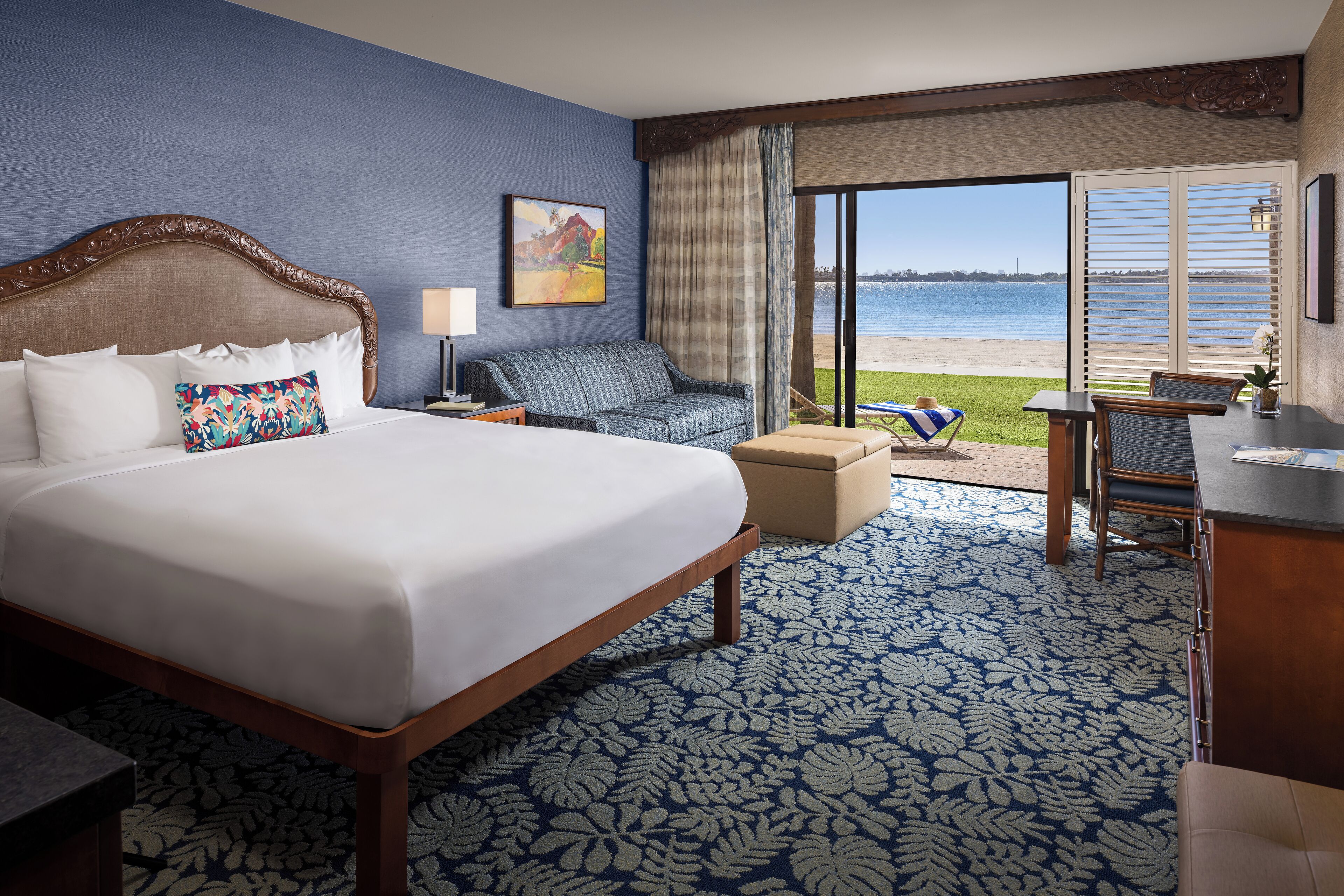 Room, 1 King Bed (Bay Front King First Floor) | Premium bedding, in-room safe, desk, blackout drapes