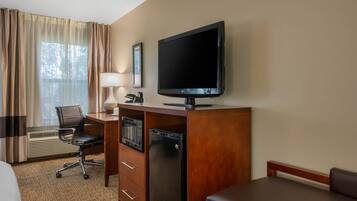 Habitación estándar, 1 cama King size, para no fumadores | Ropa de cama de alta calidad y escritorio