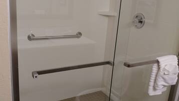 Ducha del cuarto de baño