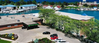 Wyndham Garden Kenosha Harborside