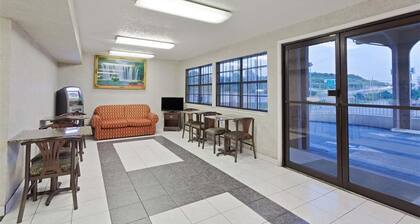 Days Inn by Wyndham Downtown-nashville