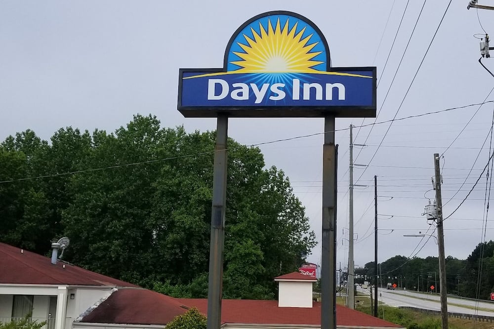Days Inn by Wyndham Augusta / Fort Eisenhower