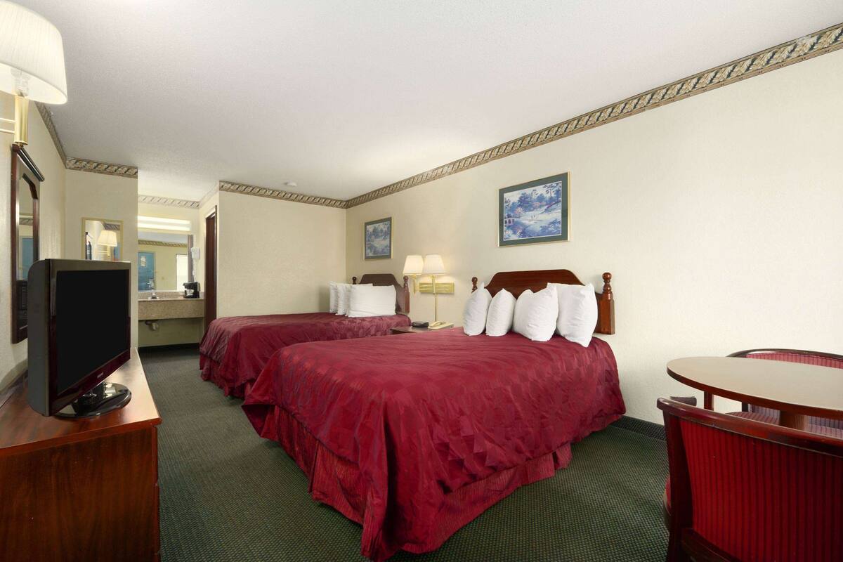 Room, 2 Double Beds, Non Smoking | In-room safe, desk, iron/ironing board, cribs (free)
