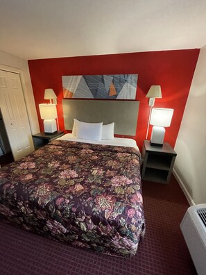 Desk, iron/ironing board, free WiFi, bed sheets