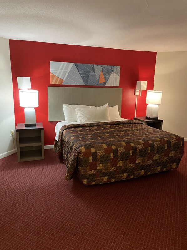 Luxury Studio Suite, 1 King Bed, Non Smoking (Whirlpool) | Extra beds