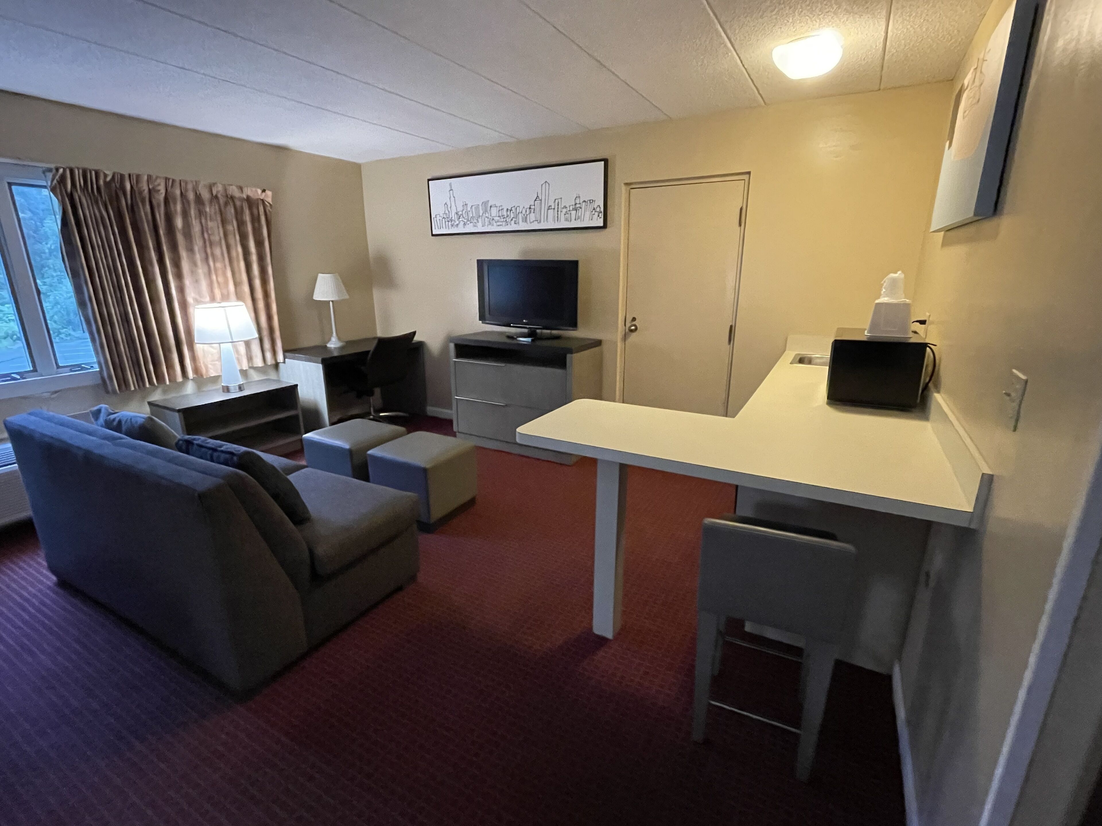 Gold Star Inn & Suites