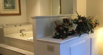 Gold Star Inn & Suites