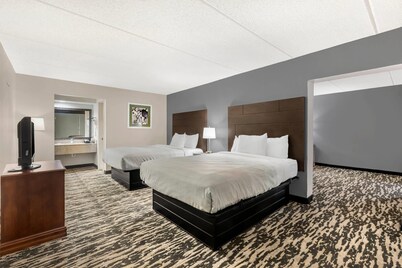 Quality Inn & Suites Easley - Greenville