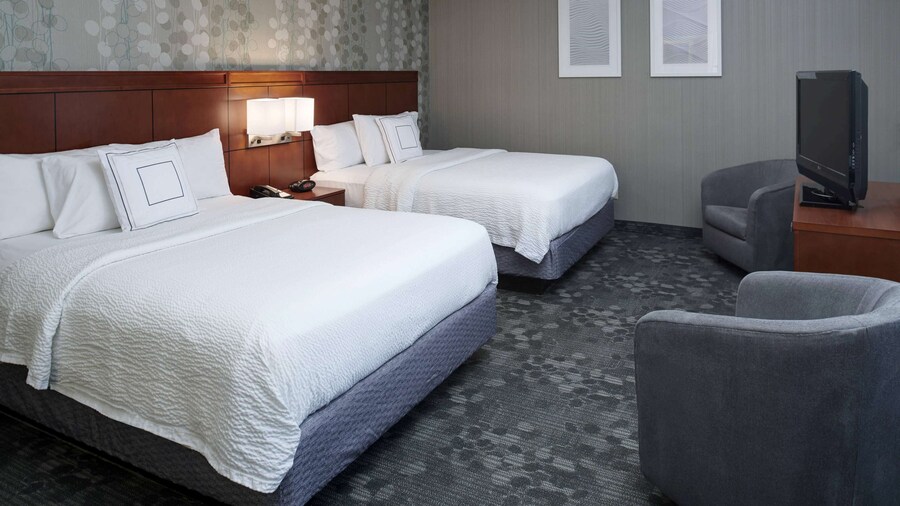 AmericInn by Wyndham Brookfield