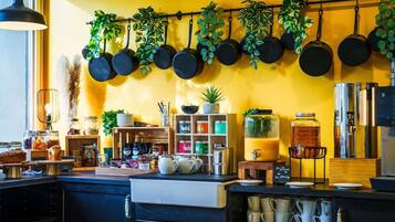 Daily buffet breakfast (EUR 17.00 per person)