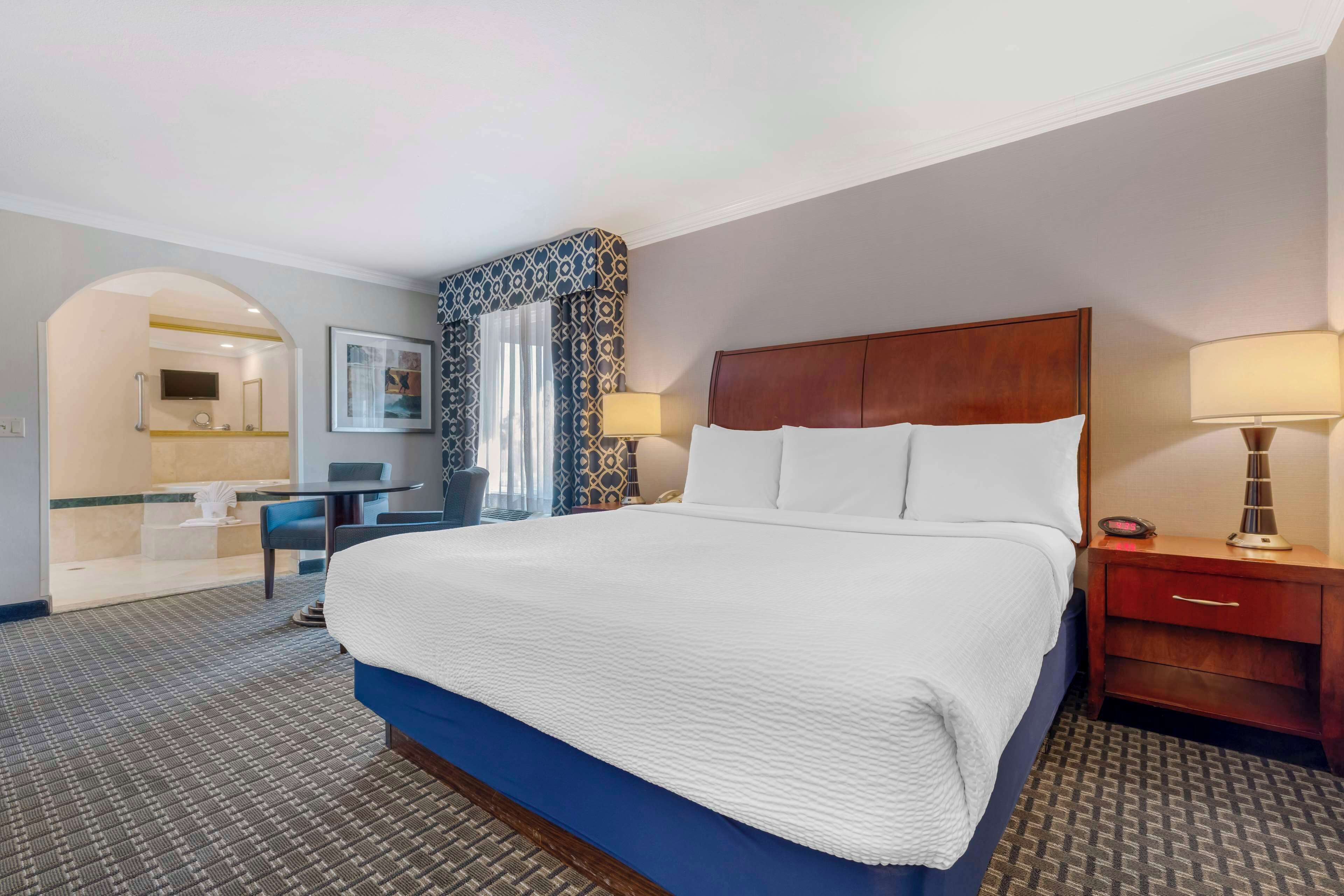 Foto - Best Western Plus Marina Shores Hotel