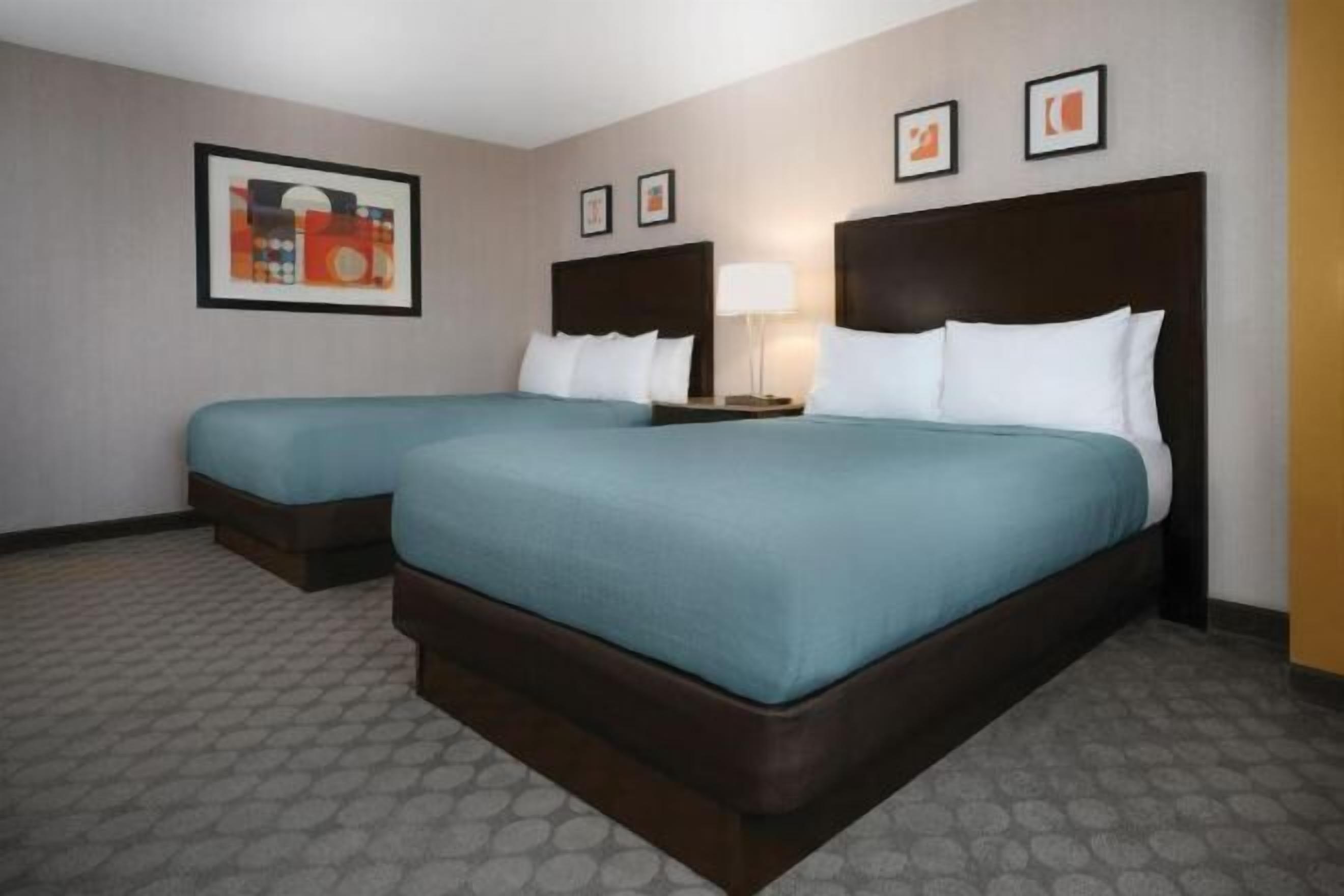 Caja de seguridad en la habitación, cortinas blackout y wifi 