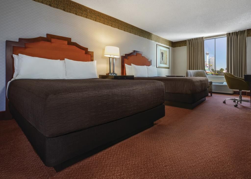 In-room safe, desk, blackout curtains, travel cot
