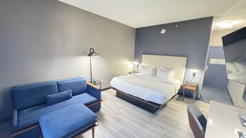 Chambre Standard, 1 très grand lit, non-fumeur | Literie hypoallergénique, coffre-fort, fer et planche à repasser