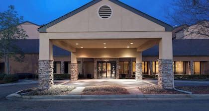 Courtyard by Marriott Jackson