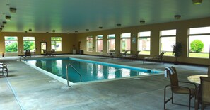 Indoor pool - Baymont by Wyndham Richmond KY (Richmond)