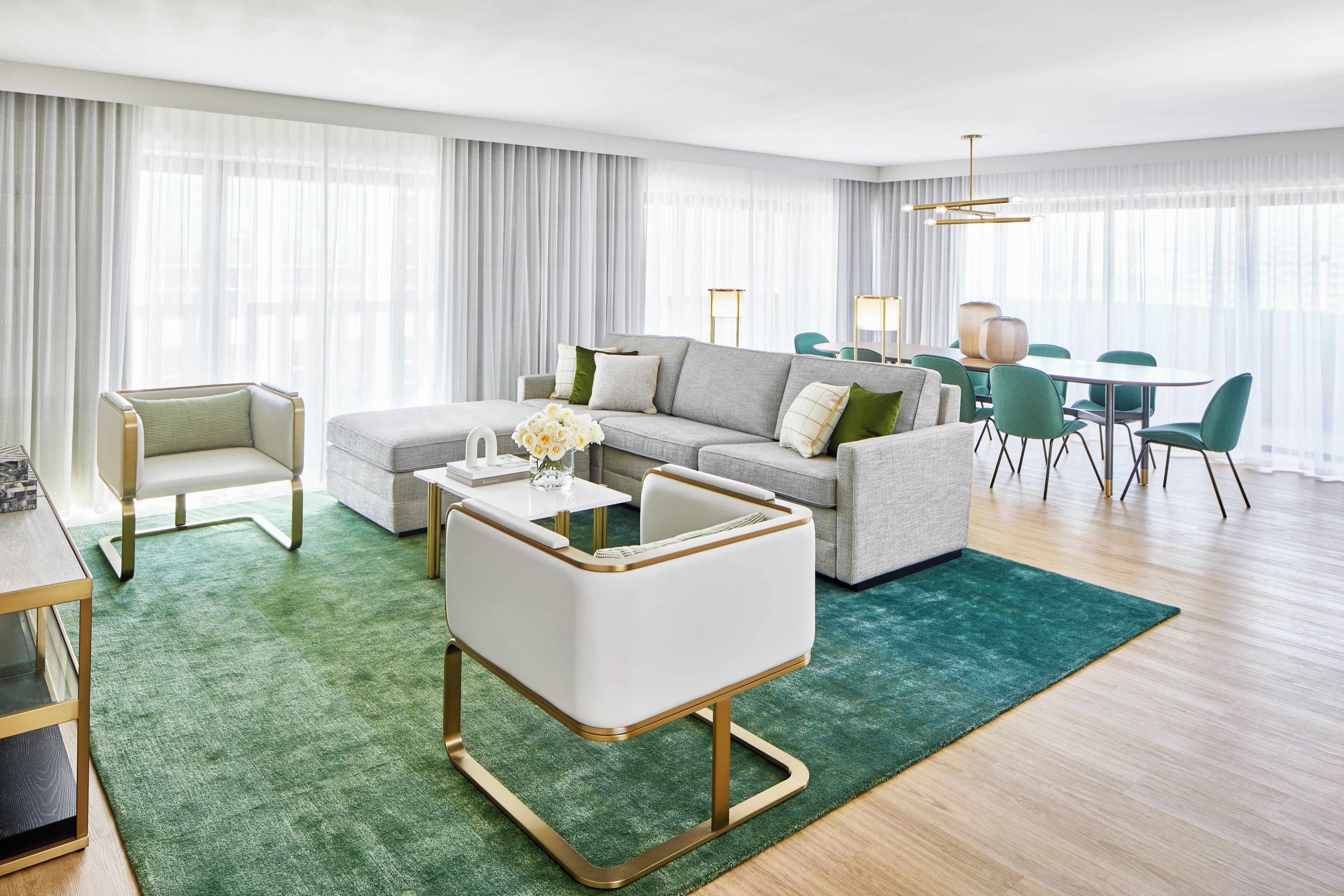 Down duvets, in-room safe, desk, laptop workspace