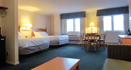 Magnuson Grand Pioneer Inn and Suites