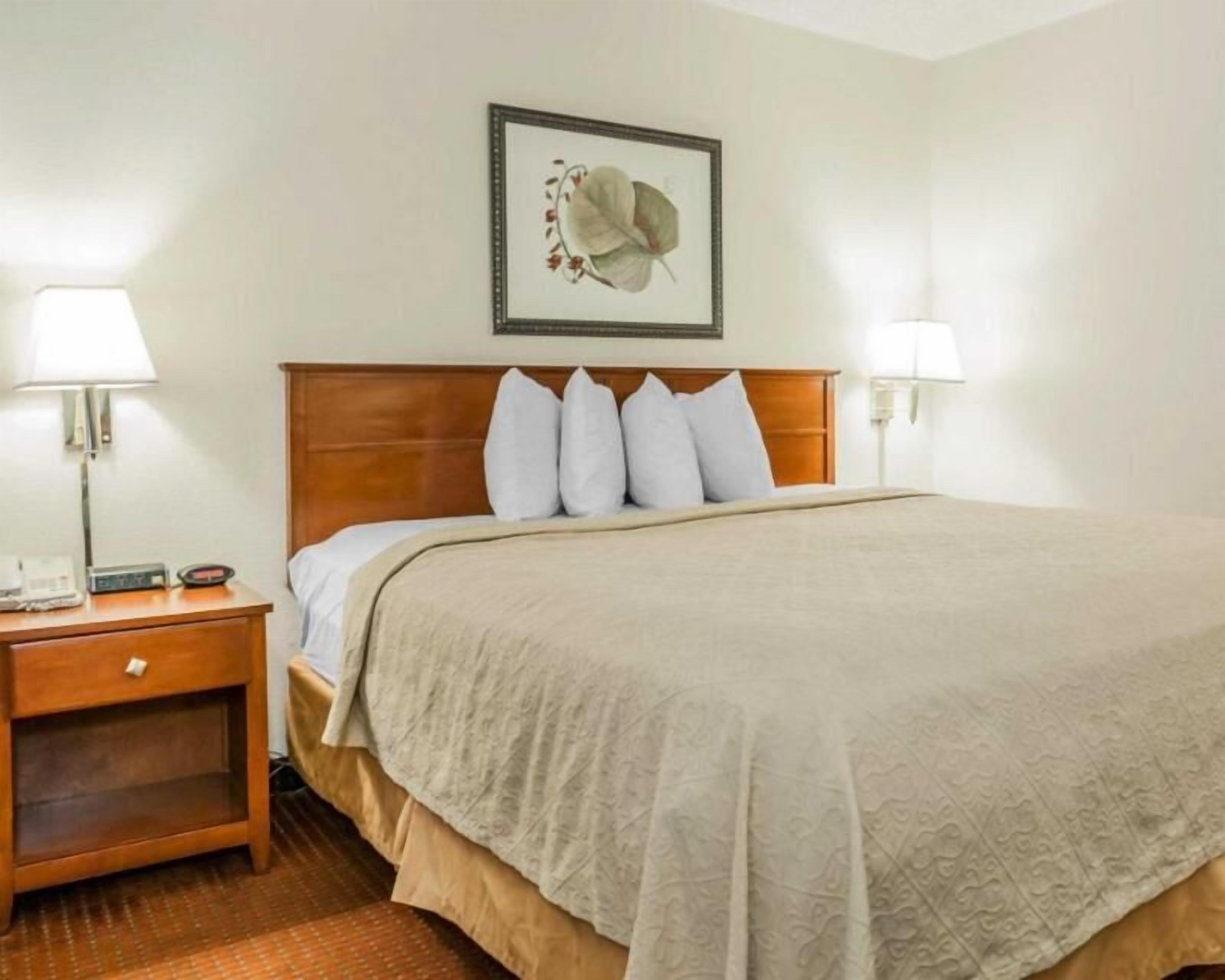 In-room safe, desk, iron/ironing board, free cots/infant beds