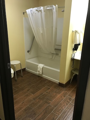 Standard Room, 1 King Bed, Accessible | Bathroom | Hair dryer, towels - Days Inn by Wyndham Moab (Moab)