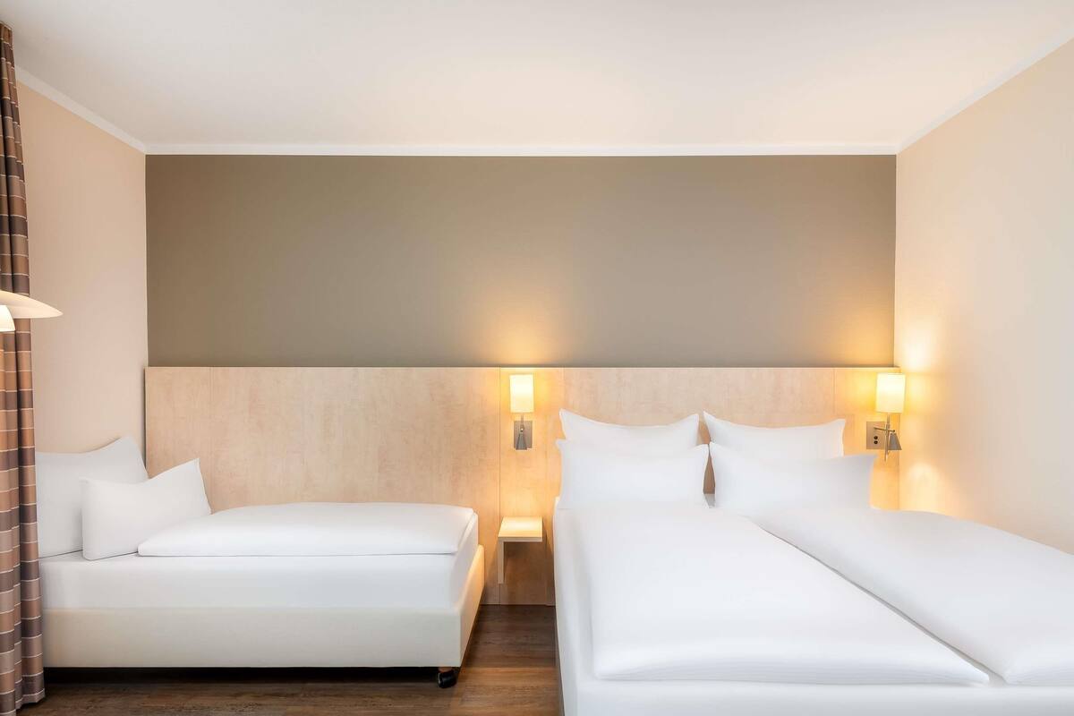 Chambre Double Standard, 1 lit double et 1 canapé-lit