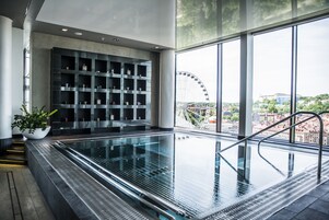 Turkish bath, body treatments, aromatherapy, hot stone massages