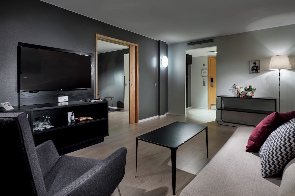 gothia towers junior suite (minimum check-in age is 25) | 1 bedroom, hypo-allergenic bedding, minibar, in-room safe