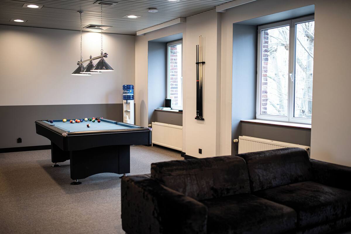 billiards