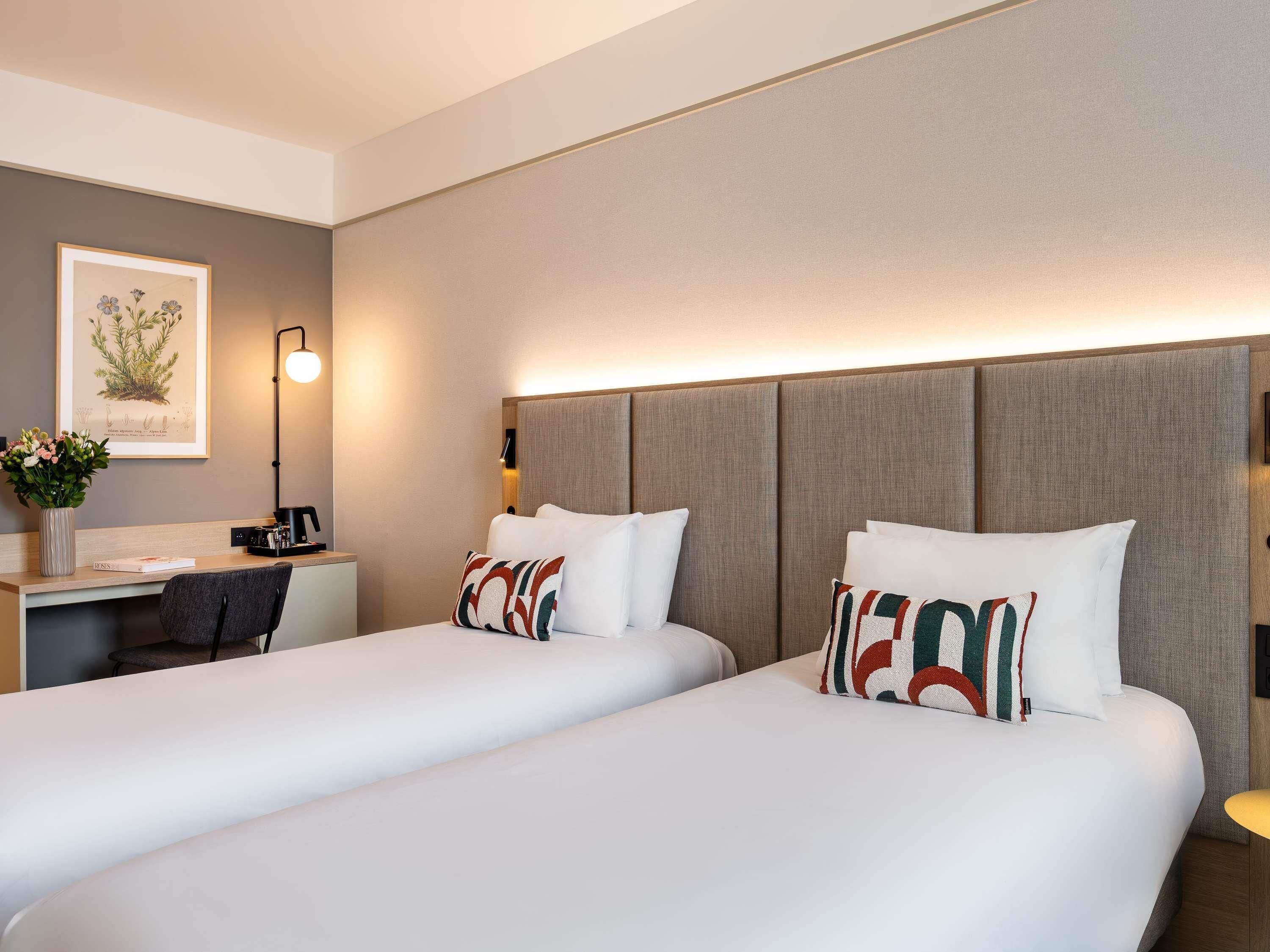 Coffres-forts dans les chambres, bureau, chambres insonorisées