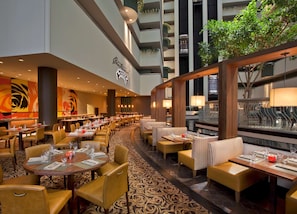3 restaurants, breakfast served