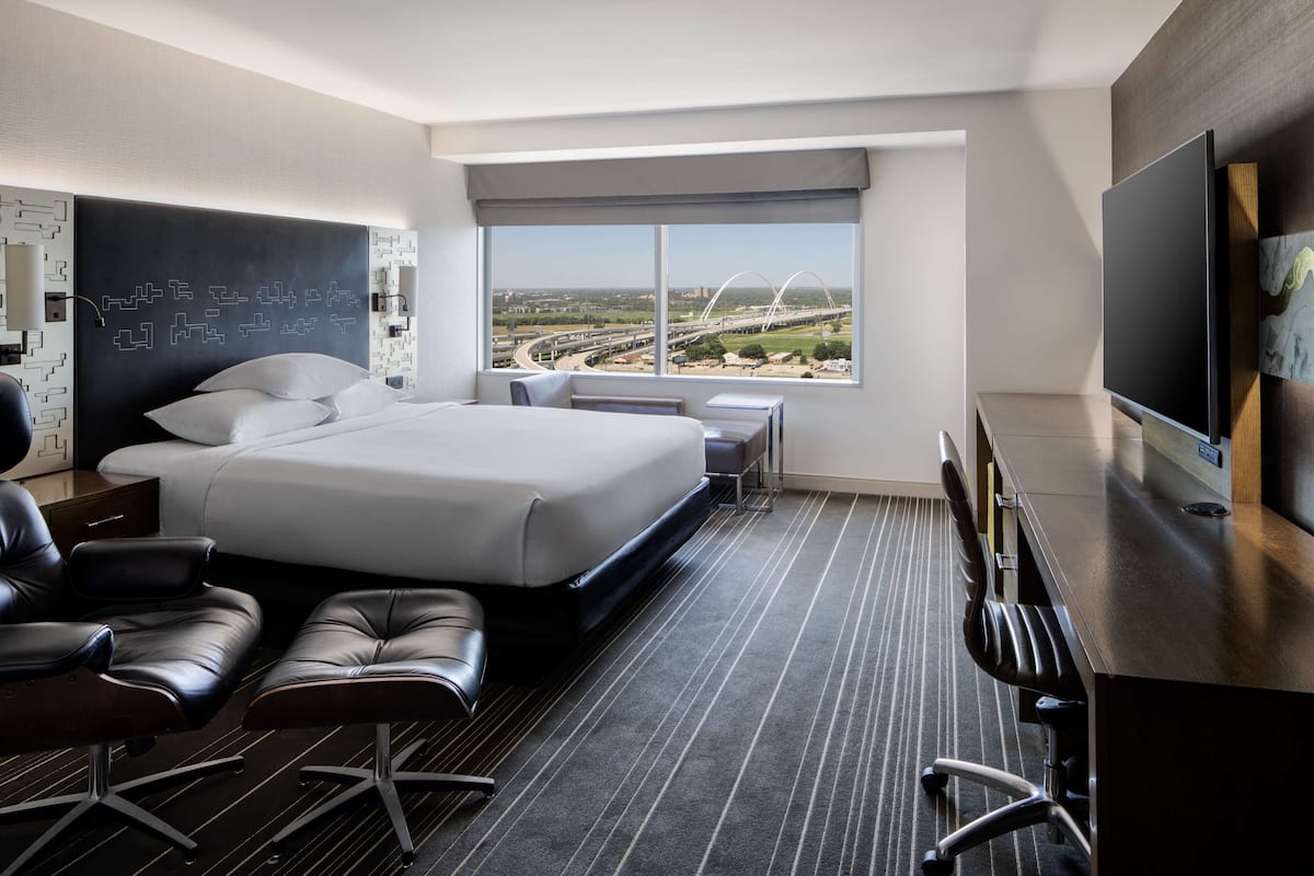 Premium bedding, down comforters, pillowtop beds, in-room safe