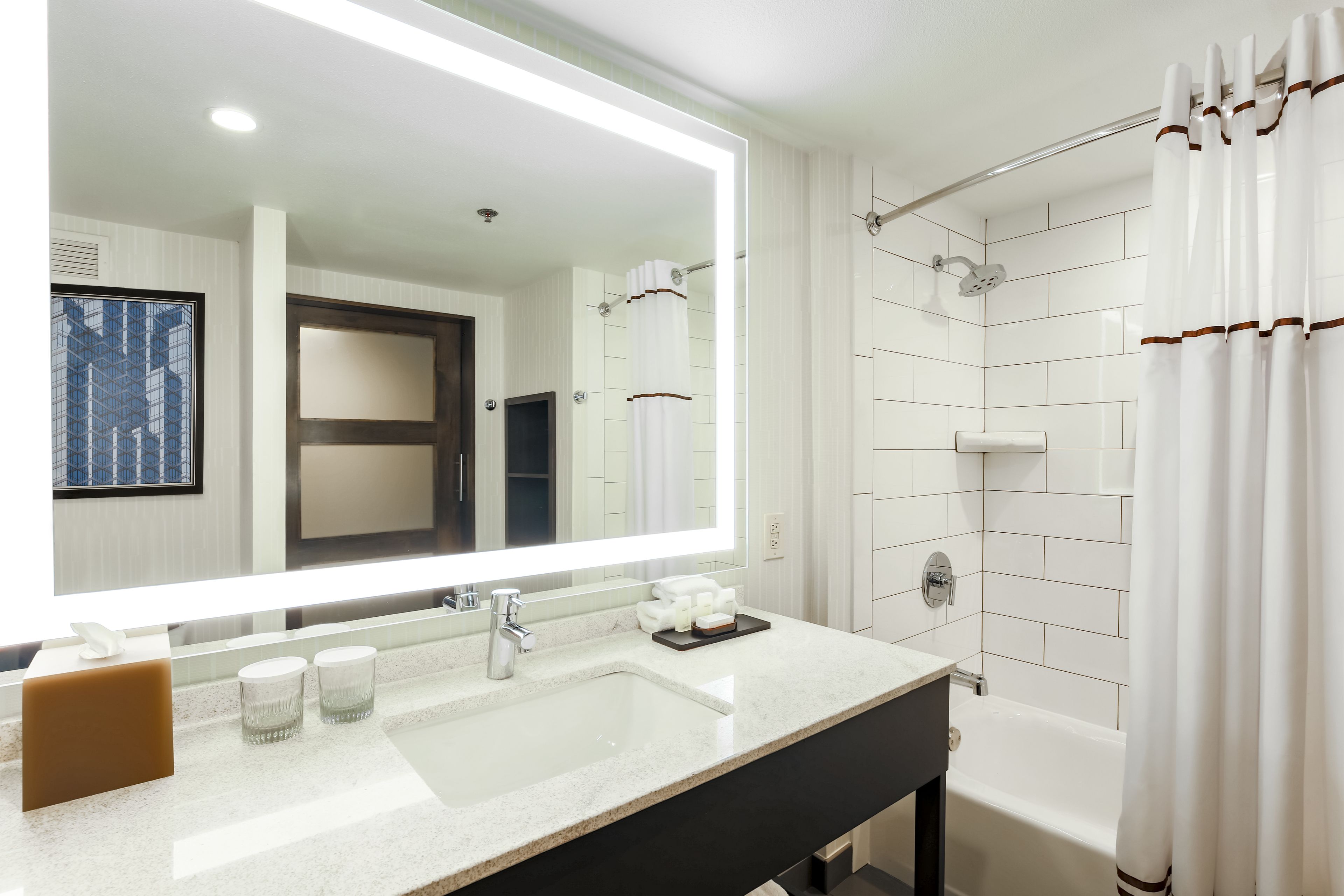 premium bedding, in-room safe, desk, soundproofing