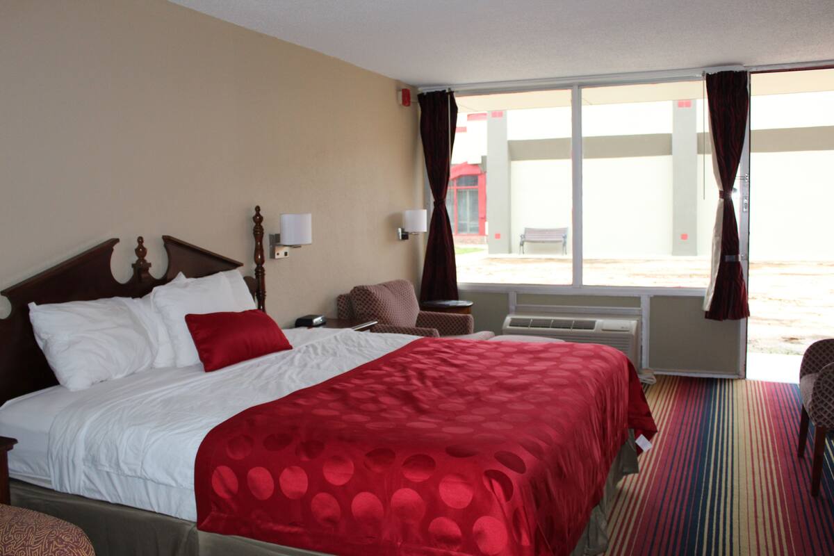 Blackout curtains, iron/ironing board, free WiFi, bed sheets
