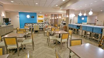 Termasuk sarapan bufet setiap hari