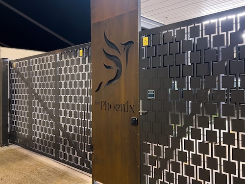 The Phoenix Artesian Spa Resort and Accommodation