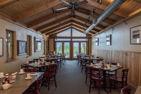 Interior. Tombstone Lookout Lodge, SureStay Collection by Best Western